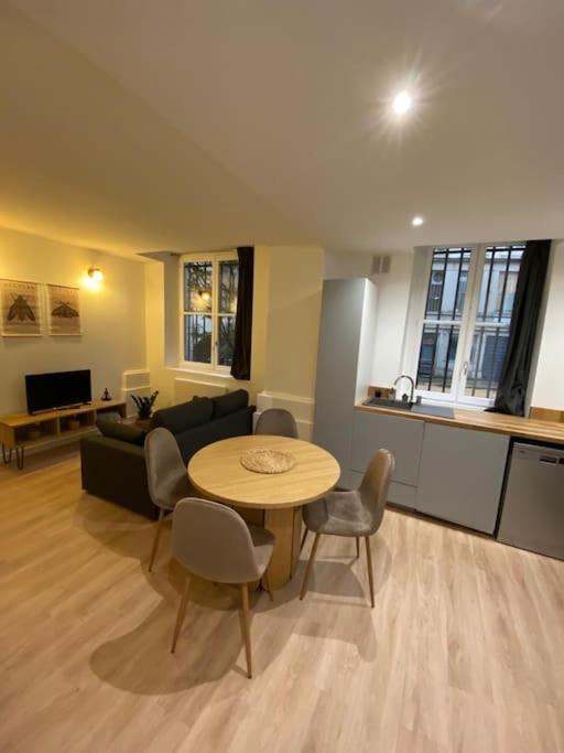 Apartamento Cozy 1Br+Sofa Bed In Lyon Center Exterior foto